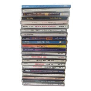 22 CD pack Assorted artist Excellent condition CD's